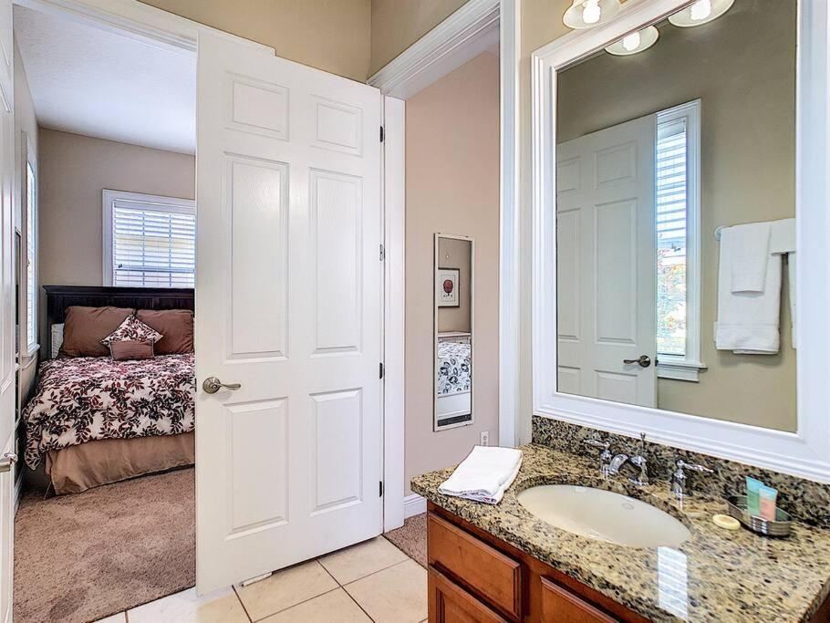 Two King En-Suites …Inside The Prestigious Reunion Resort Kissimmee Kültér fotó